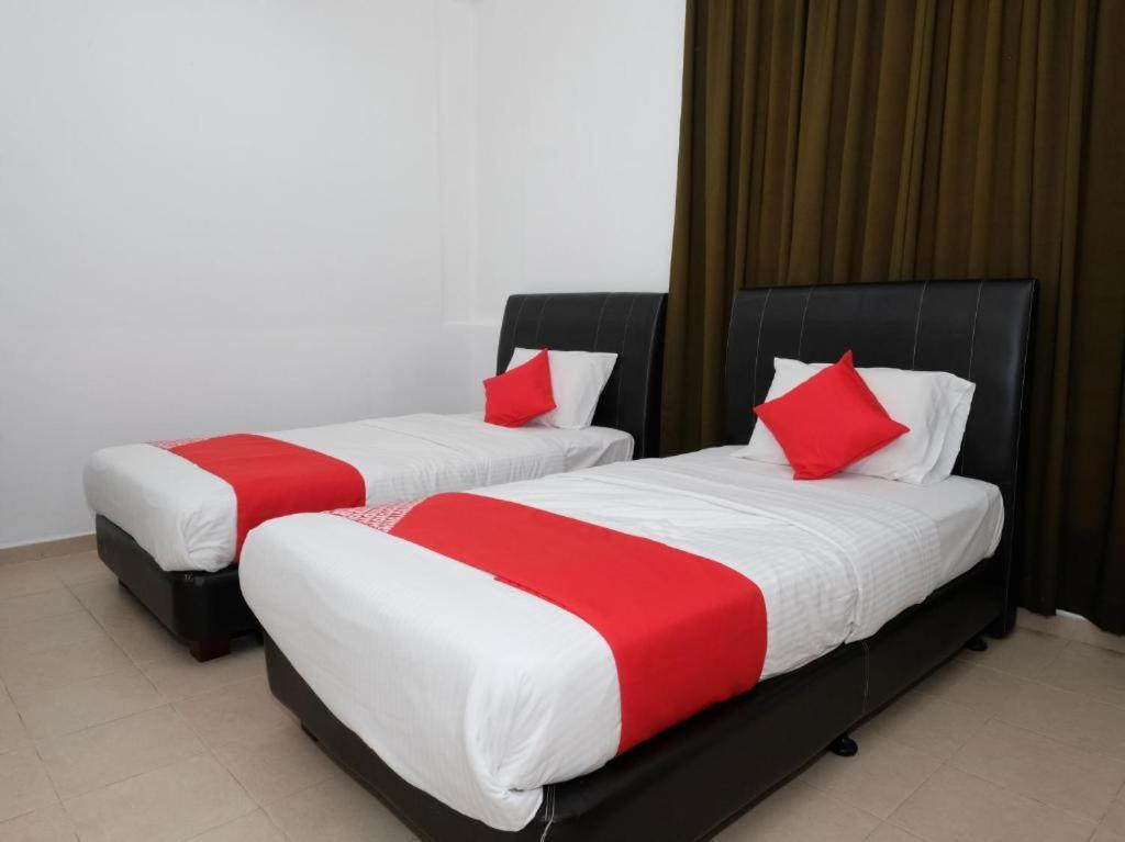 Hotel De'Light Villa Kota Bharu Exteriör bild